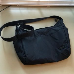 EUC PacSafe theft-proof travel bag black